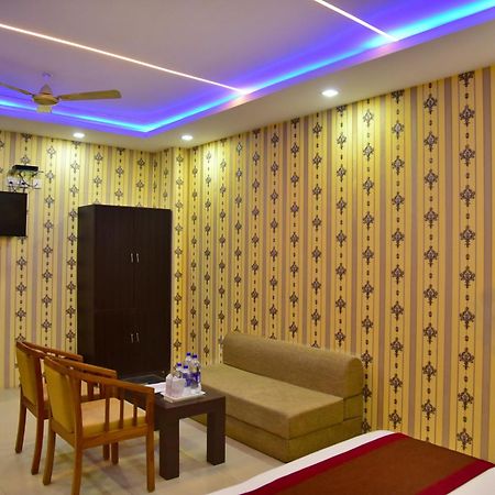 Hotel Nexus Lucknow Buitenkant foto