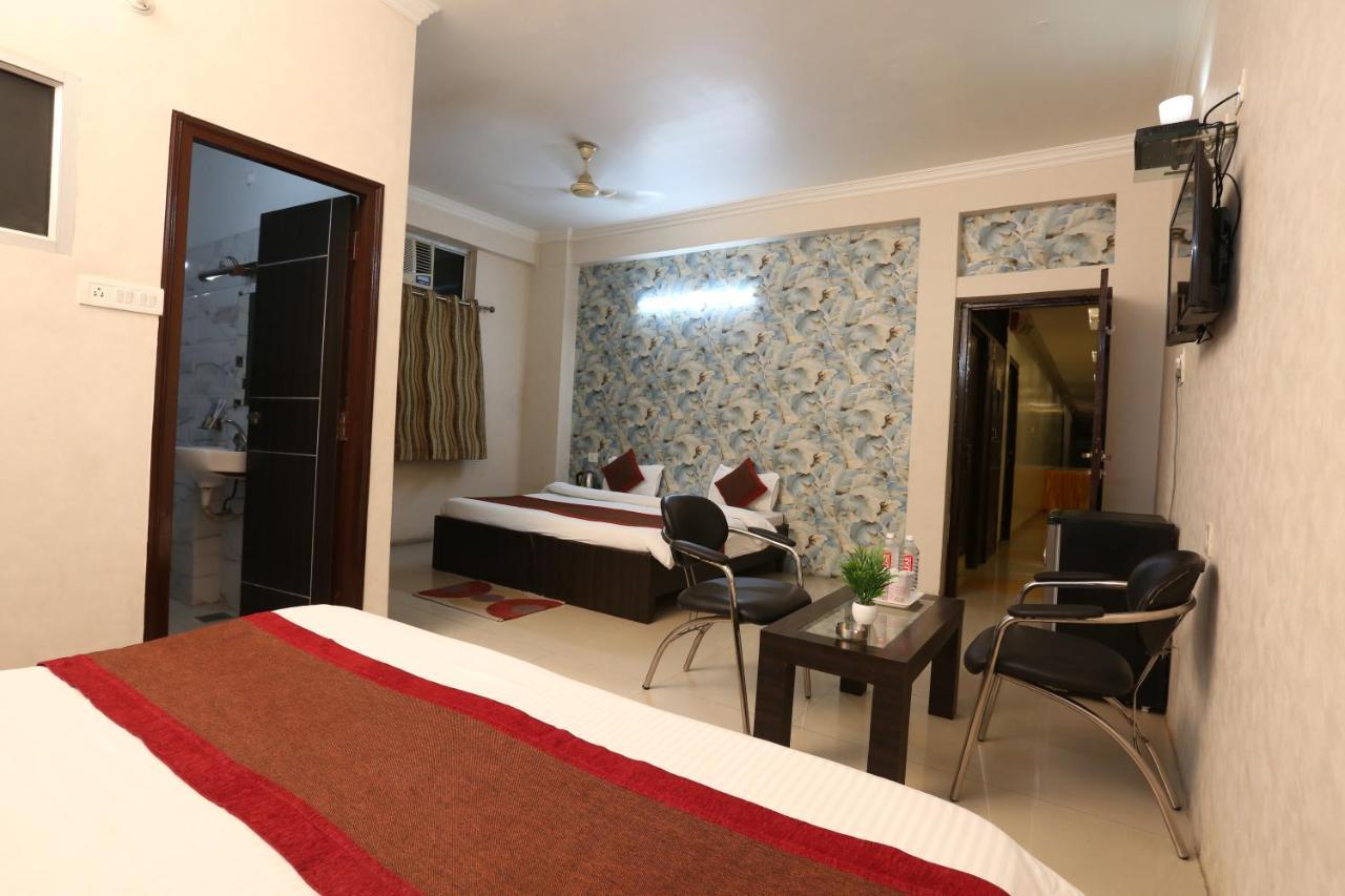 Hotel Nexus Lucknow Buitenkant foto