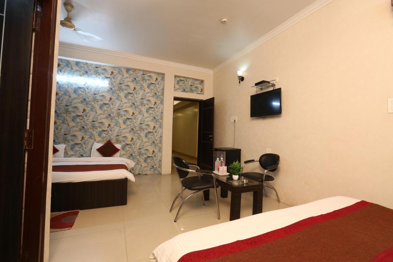 Hotel Nexus Lucknow Buitenkant foto