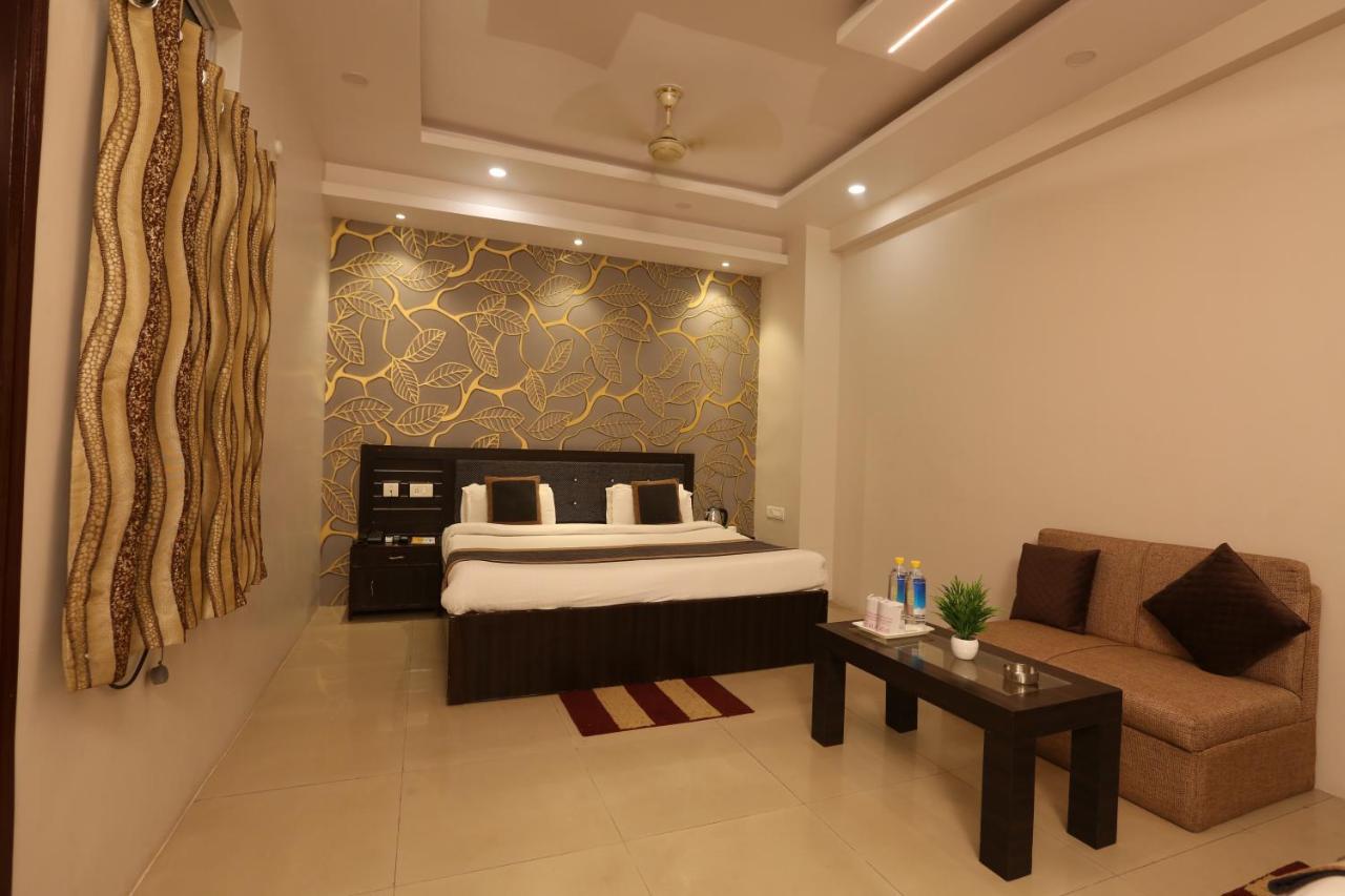 Hotel Nexus Lucknow Buitenkant foto