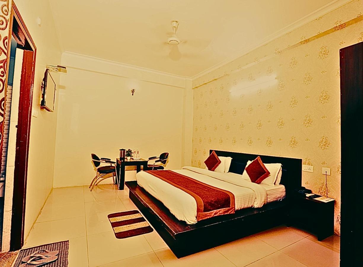 Hotel Nexus Lucknow Buitenkant foto