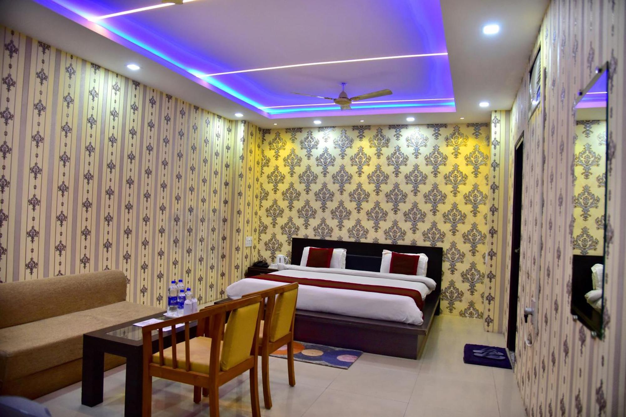 Hotel Nexus Lucknow Buitenkant foto