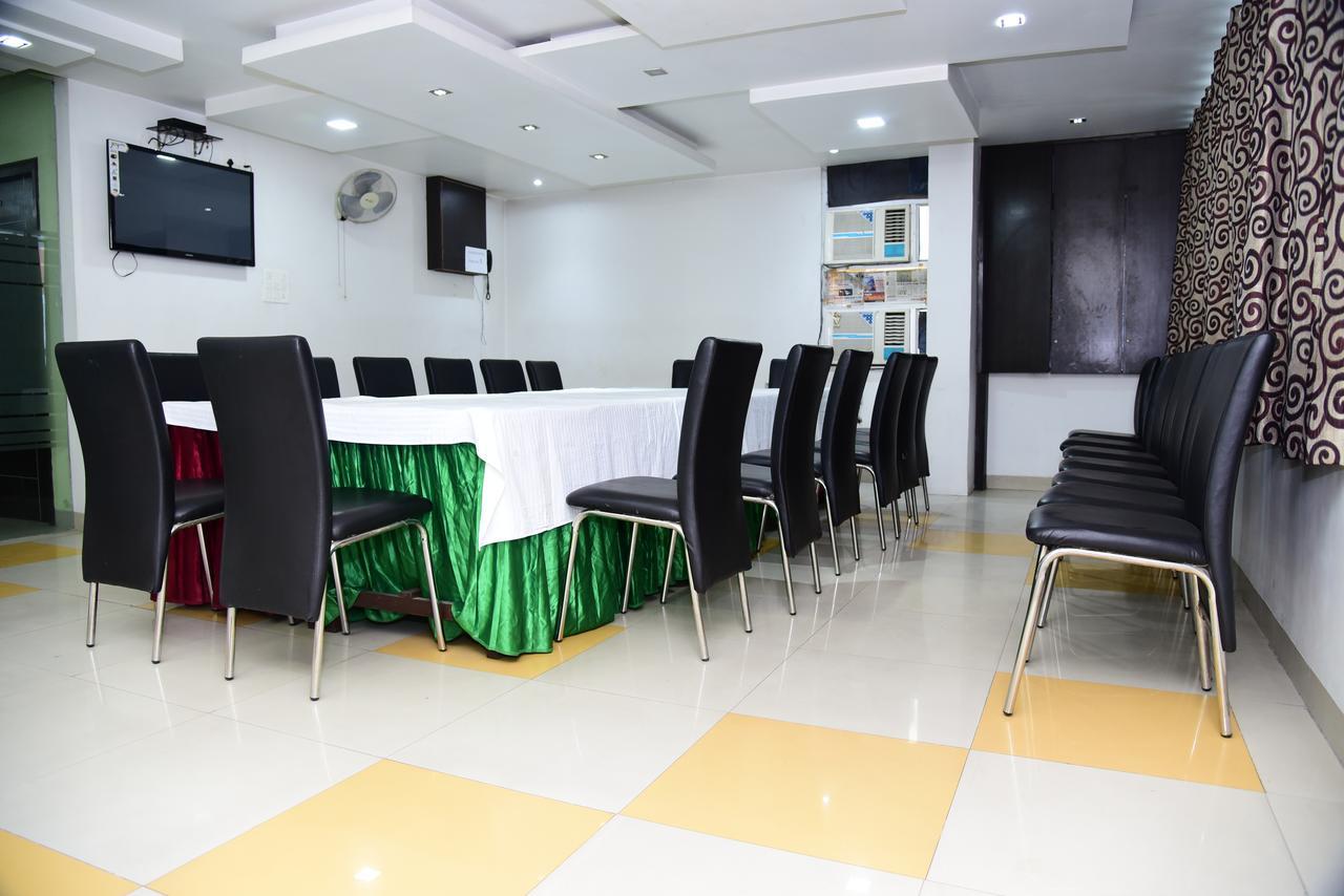 Hotel Nexus Lucknow Buitenkant foto